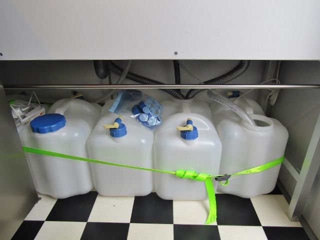 MAZDA SCRUM truck 2010