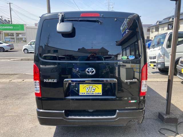 TOYOTA HIACE van 4WD 2019