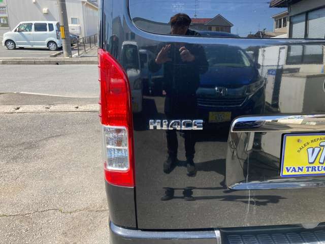 TOYOTA HIACE van 4WD 2019