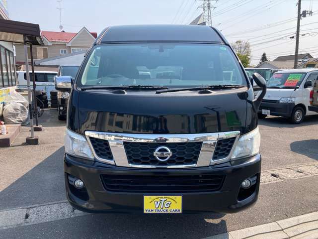 NISSAN NV350 CARAVAN 4WD 2014
