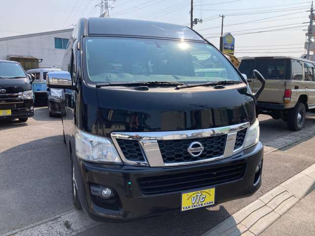 NISSAN NV350 CARAVAN 4WD 2014