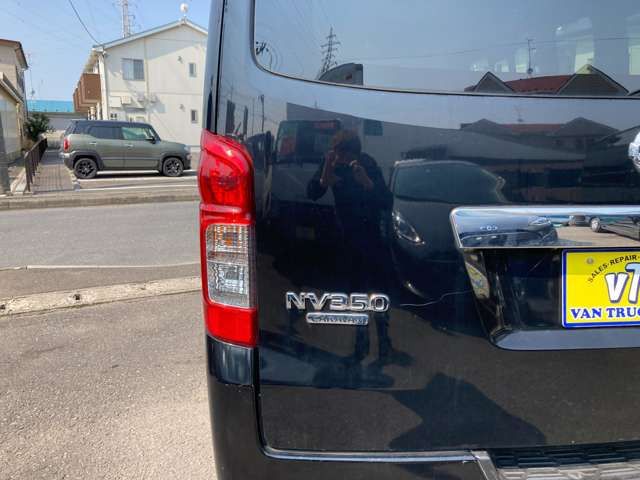 NISSAN NV350 CARAVAN 4WD 2014