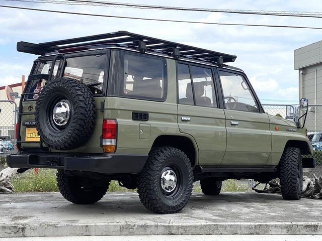 TOYOTA LANDCRUISER PRADO 1995