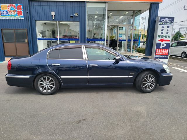 NISSAN PRESIDENT 2004