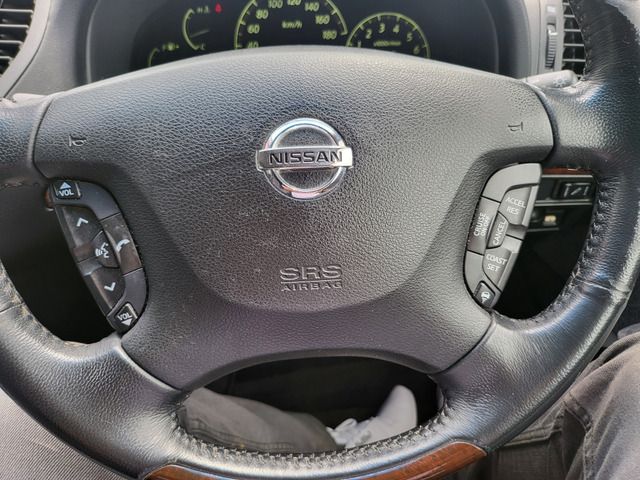 NISSAN PRESIDENT 2004