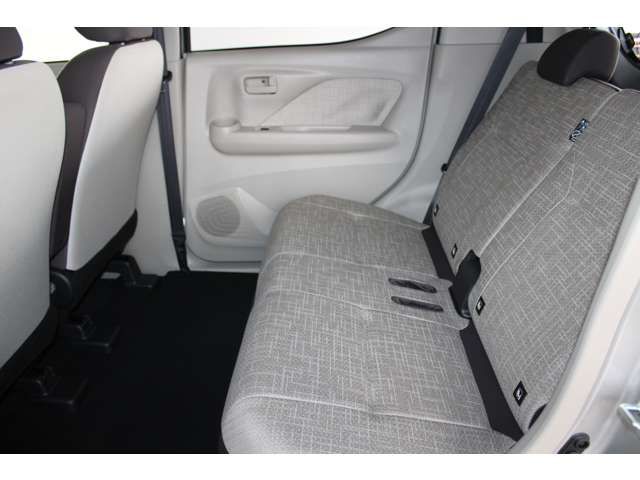 MITSUBISHI eK WAGON 2024