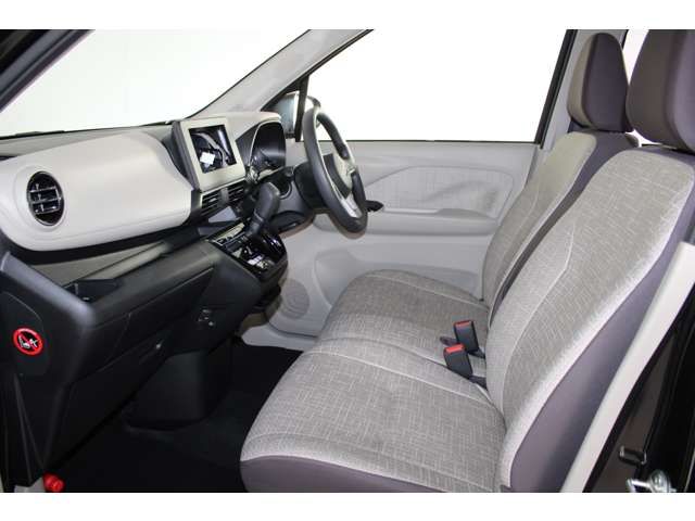 MITSUBISHI eK WAGON 2024