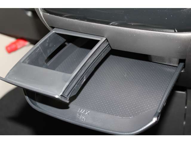 MITSUBISHI eK WAGON 2024