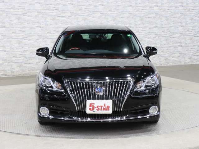 TOYOTA CROWN MAJESTA HYBRID 2015