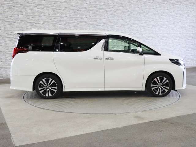 TOYOTA ALPHARD 2020