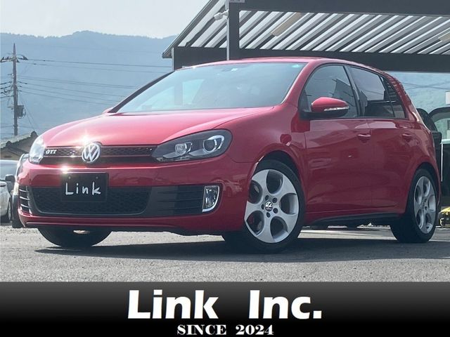 VOLKSWAGEN VOLKSWAGEN GOLF 2010