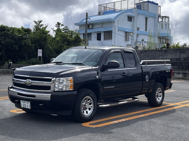 CHEVROLET CHEVROLET SILVERADO 2011