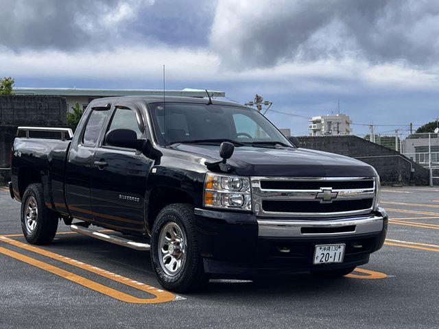 CHEVROLET CHEVROLET SILVERADO 2011