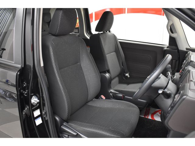 TOYOTA PORTE 4WD 2016