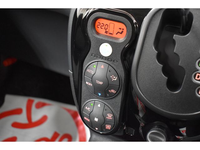 TOYOTA PORTE 4WD 2016