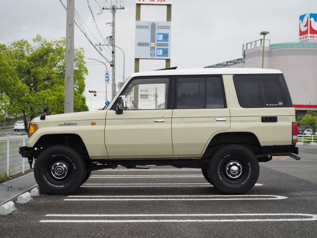 TOYOTA LANDCRUISER PRADO 1994