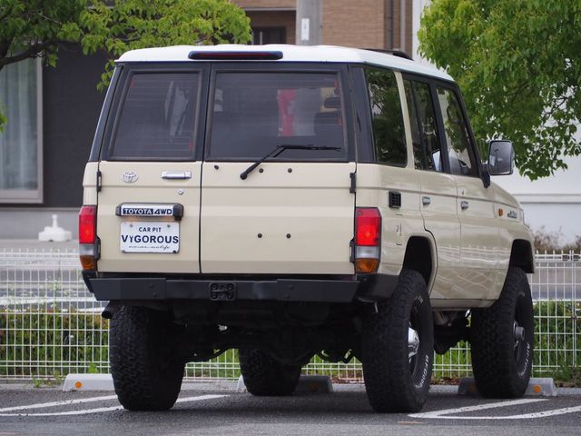 TOYOTA LANDCRUISER PRADO 1994