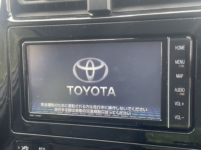 TOYOTA PRIUS 2019