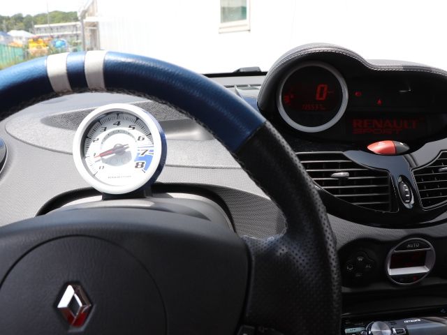 RENAULT RENAULT TWINGO 2013