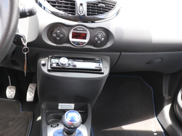 RENAULT RENAULT TWINGO 2013