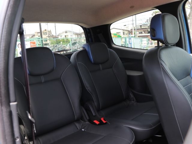 RENAULT RENAULT TWINGO 2013