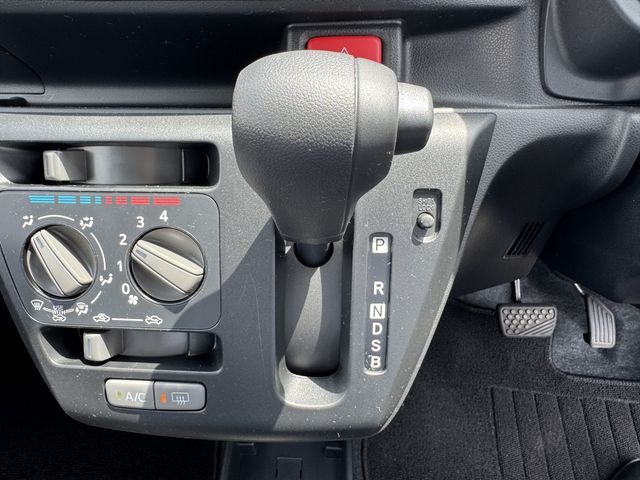 DAIHATSU MIRA e:S 2020