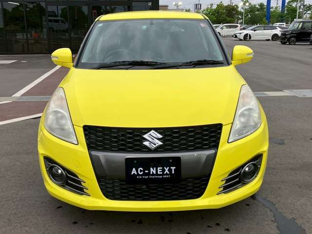 SUZUKI SWIFT 2012