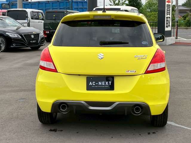 SUZUKI SWIFT 2012