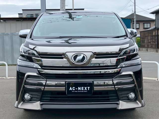 TOYOTA VELLFIRE 4WD 2017
