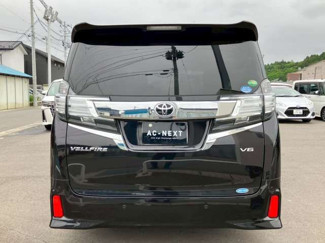 TOYOTA VELLFIRE 4WD 2017