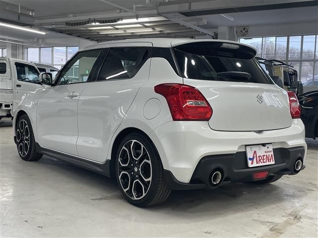 SUZUKI SWIFT 2018