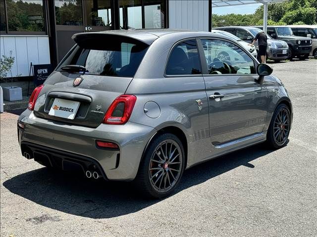 FIAT ABARTH 595 2022