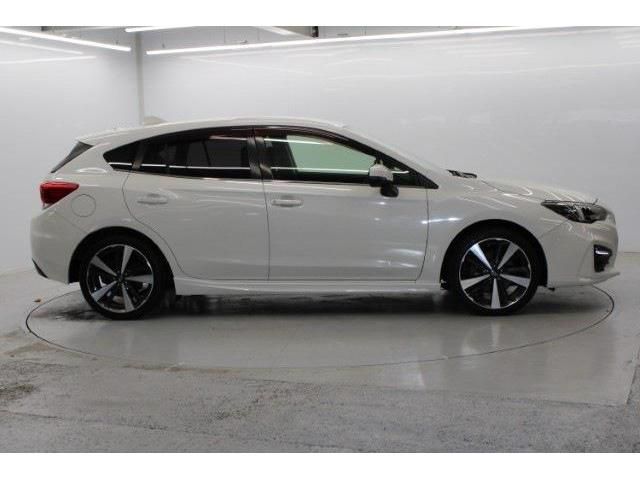 SUBARU IMPREZA SPORT 4WD 2016