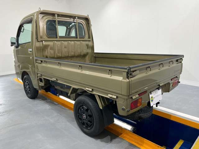 DAIHATSU HIJET truck 4WD 2015