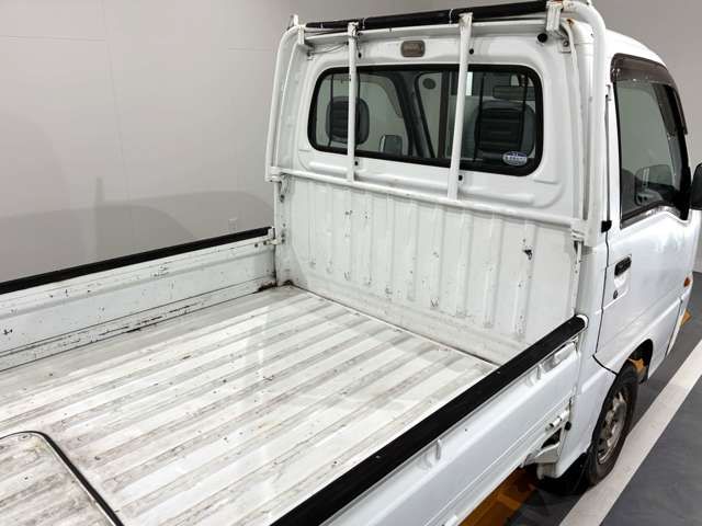 SUBARU SAMBAR truck 4WD 2004