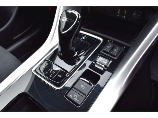 MITSUBISHI ECLIPSE CROSS PHEV 2021