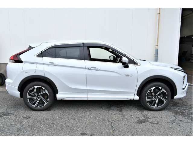 MITSUBISHI ECLIPSE CROSS PHEV 2021