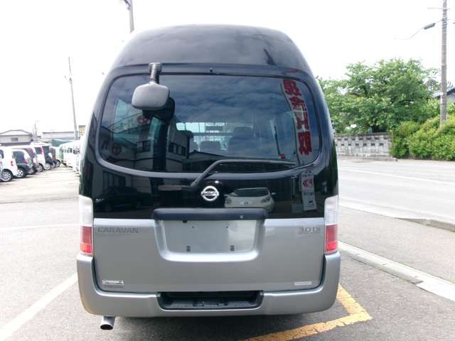 NISSAN CARAVAN van 4WD 2005