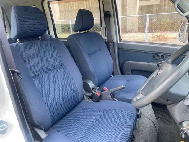 DAIHATSU HIJET CARGO 4WD 2015