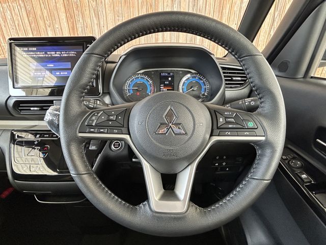 MITSUBISHI DELICA MINI 2025