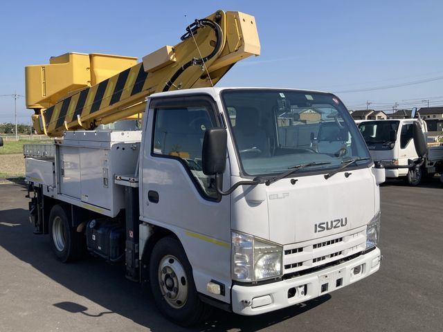 ISUZU ELF 2012