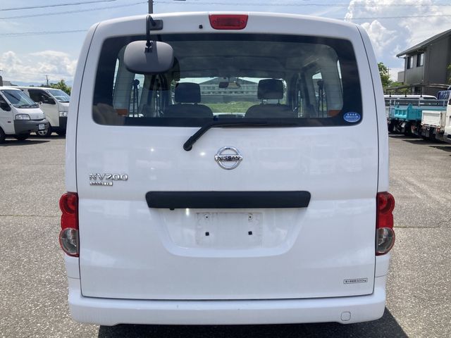 NISSAN NV200 VANETTE van 2019