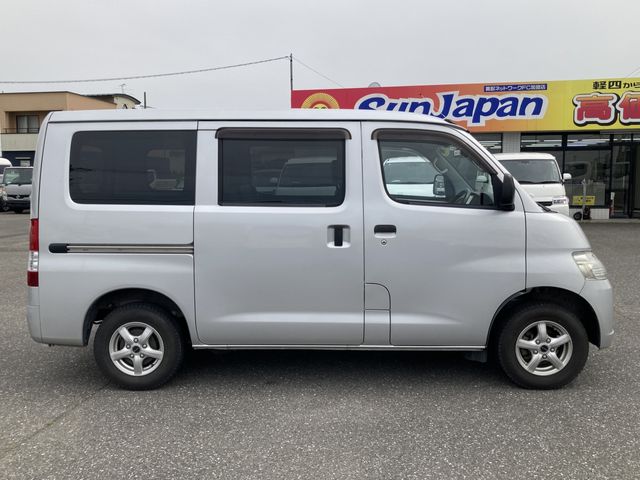 TOYOTA LITEACE van 4WD 2019
