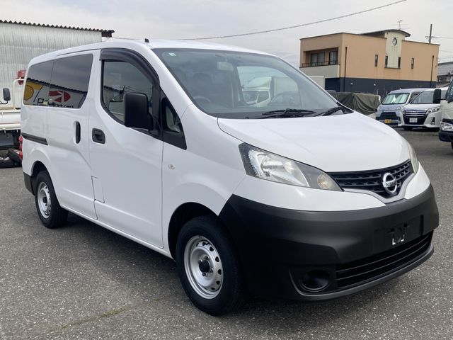 NISSAN NV200 VANETTE van 2019