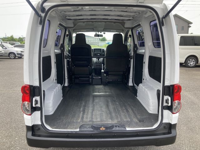 NISSAN NV200 VANETTE van 2019