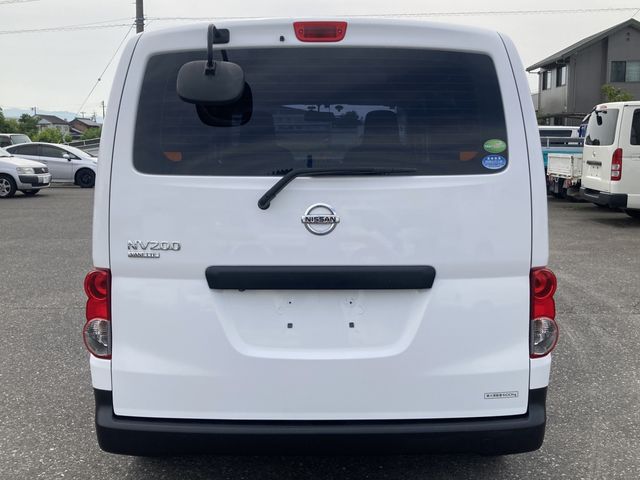 NISSAN NV200 VANETTE van 2019