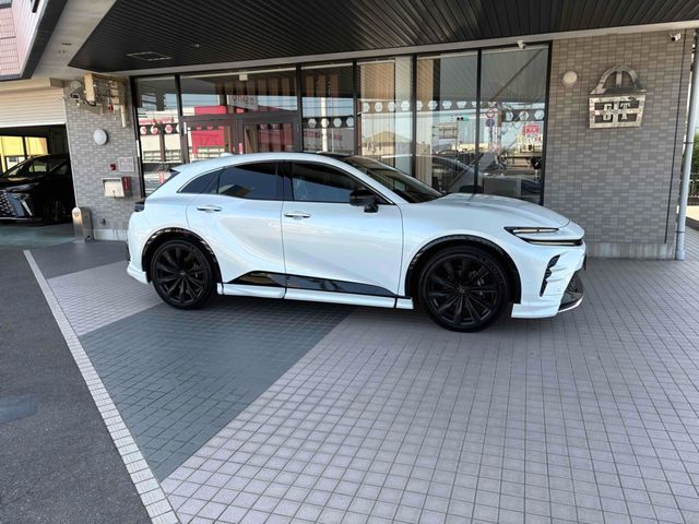 TOYOTA CROWN SPORT 2024