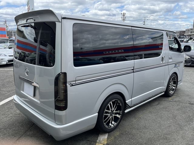 TOYOTA REGIUSACE van 2WD 2011