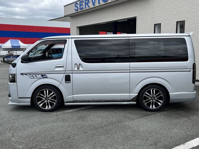 TOYOTA REGIUSACE van 2WD 2011