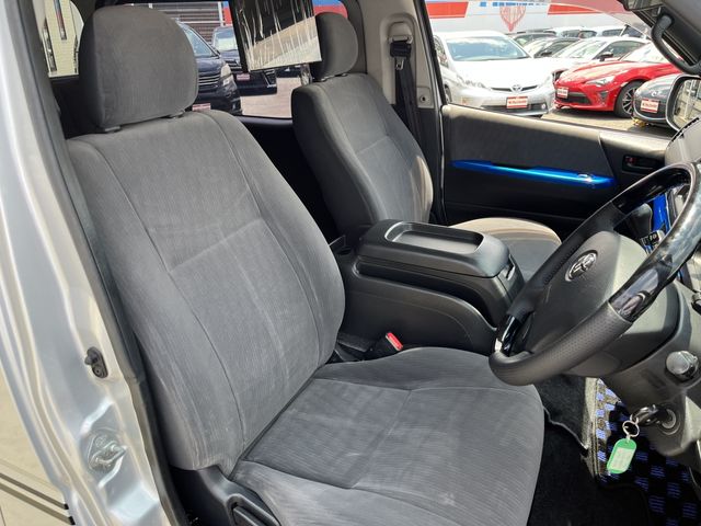 TOYOTA REGIUSACE van 2WD 2011